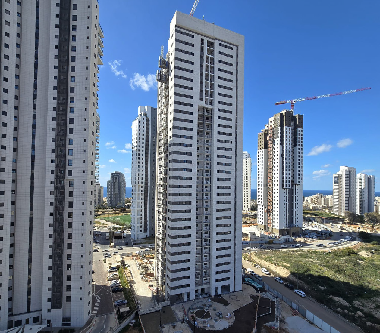 צילום חוץ פרויקט REEF 1014 - עץ השקד נדל"ן